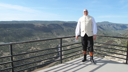 A wigless Patrick Henry in Los Alamos, New Mexico